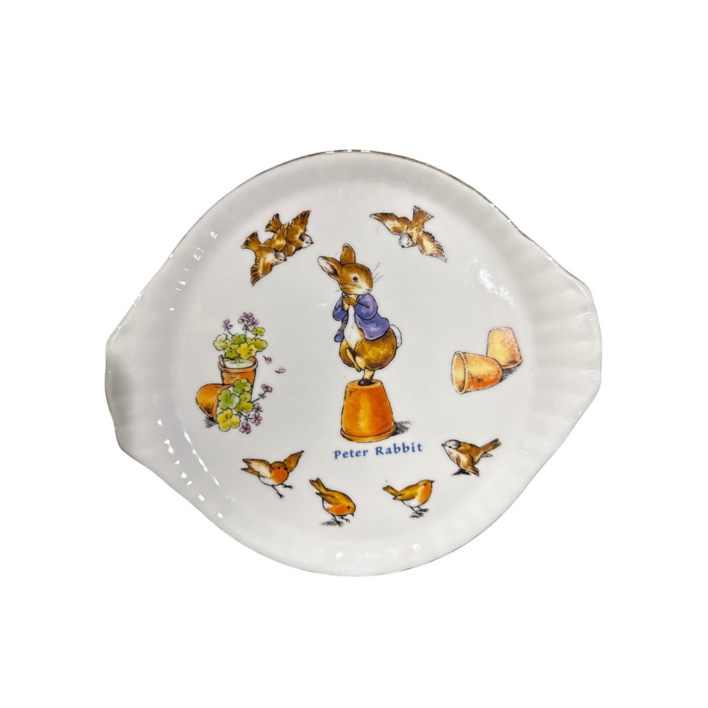 Vintage The World of Beatrix Potter Peter Rabbit 2002 Decorative Plate Dish